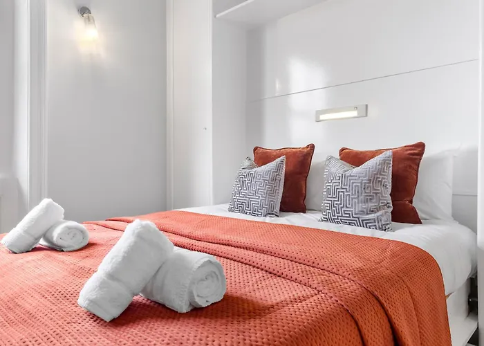 The Kensington Studio - Unico Residences