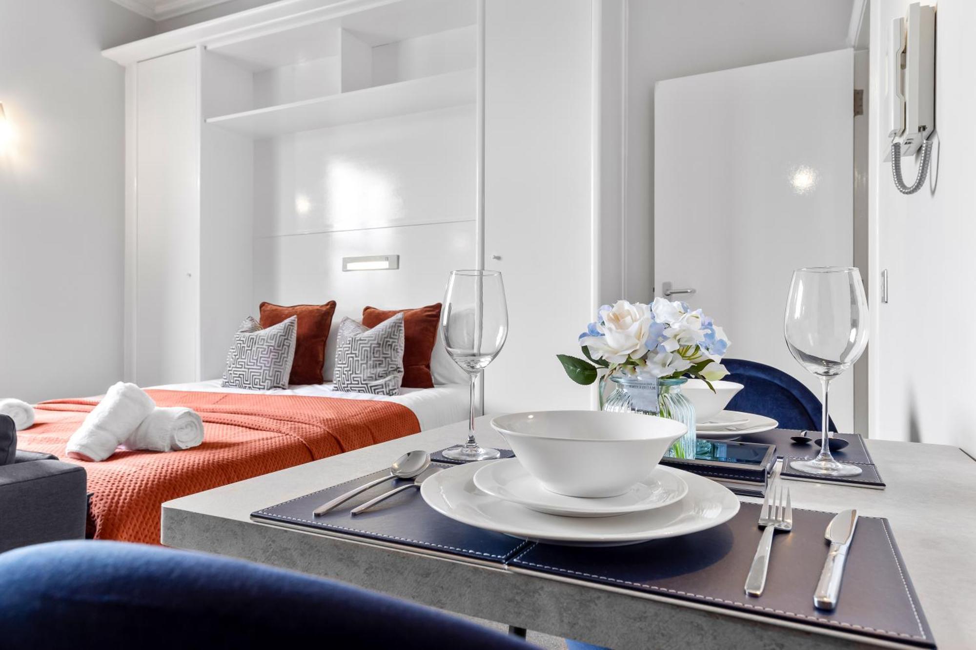 The Kensington - Unico Residences